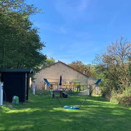 Maison Le Haut Fee Serecourt 外观 照片